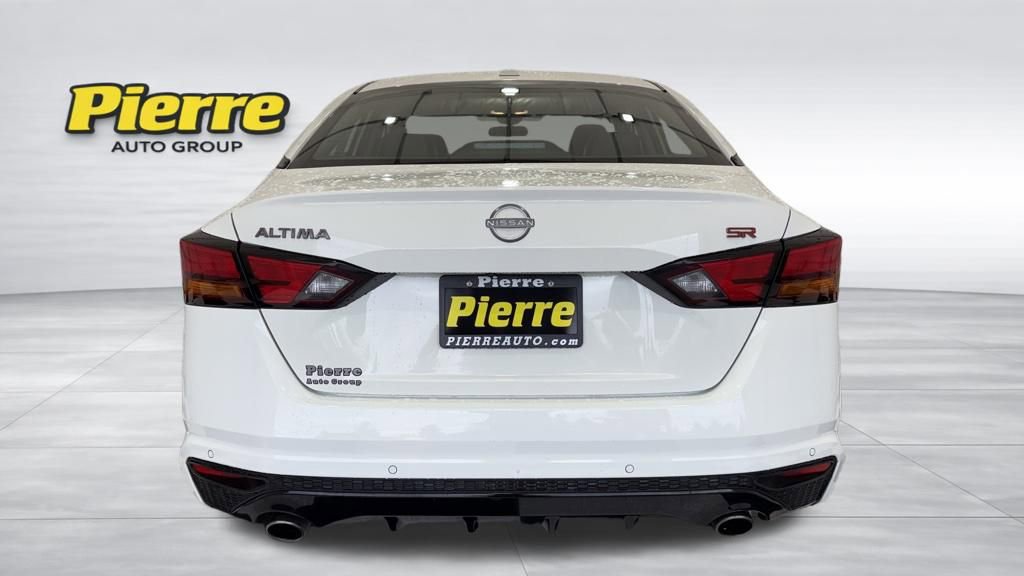 2025 Nissan Altima 2.5 SR