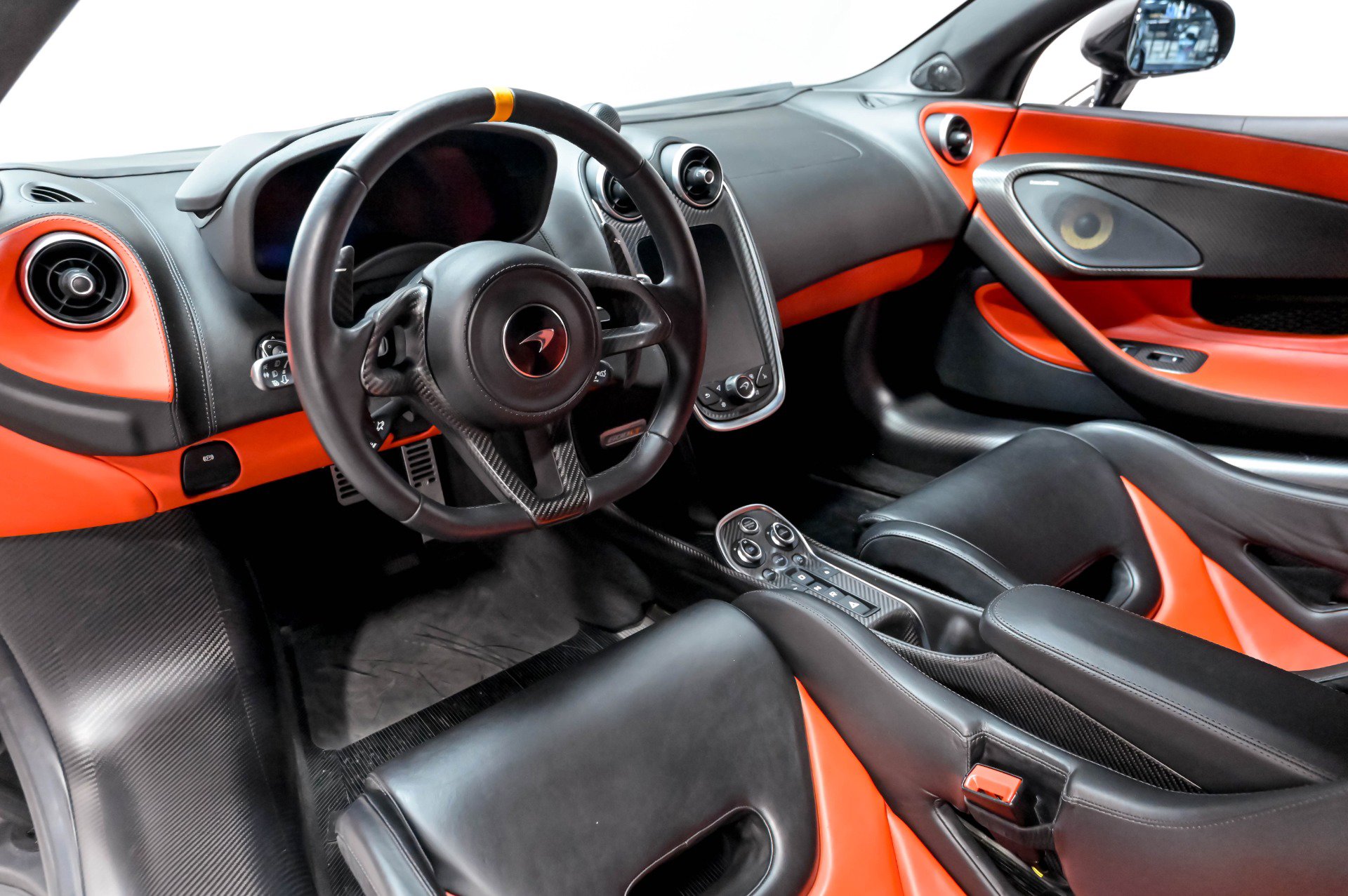 Used 2019 McLaren 600LT photo 8