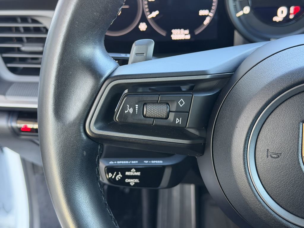 2021 Porsche 911 Carrera