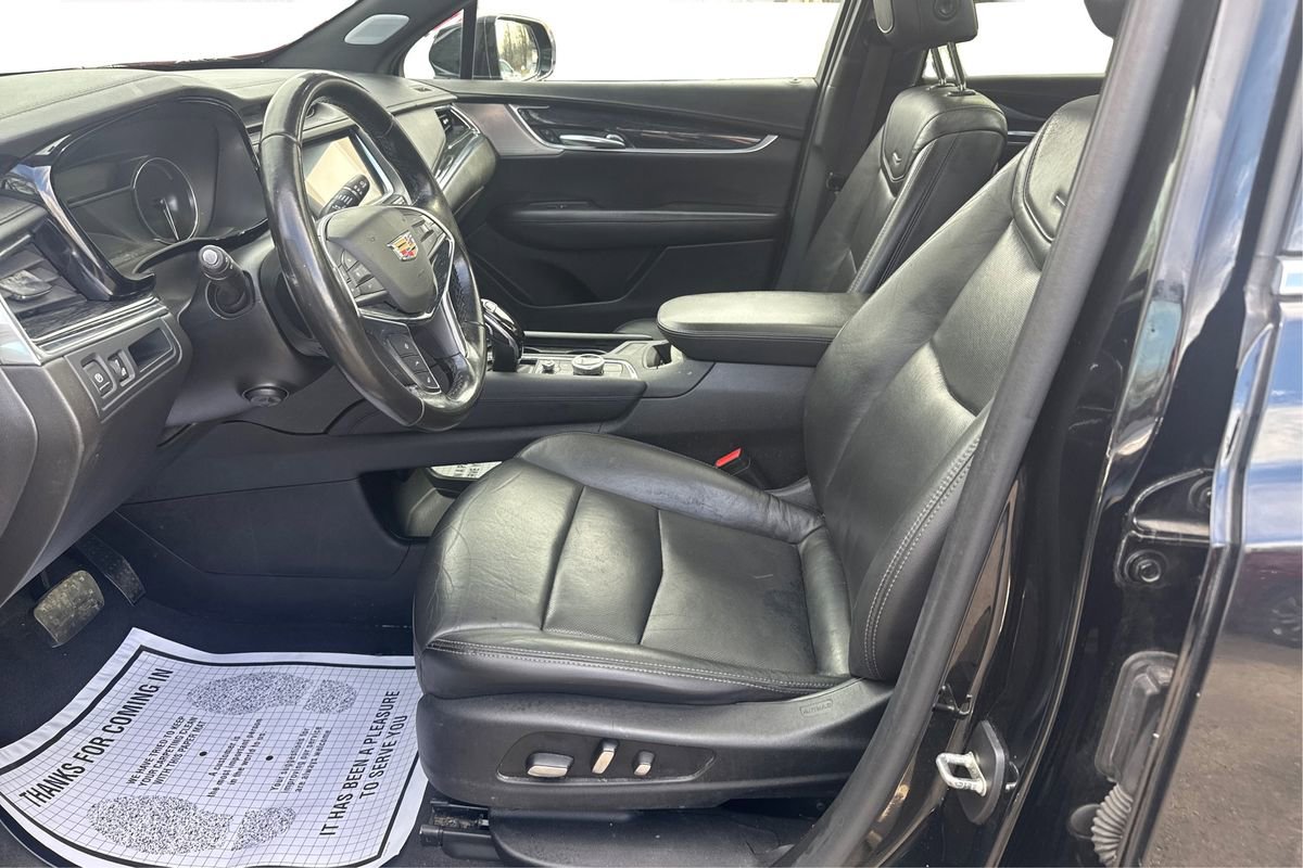 2020 Cadillac XT5 Premium Luxury