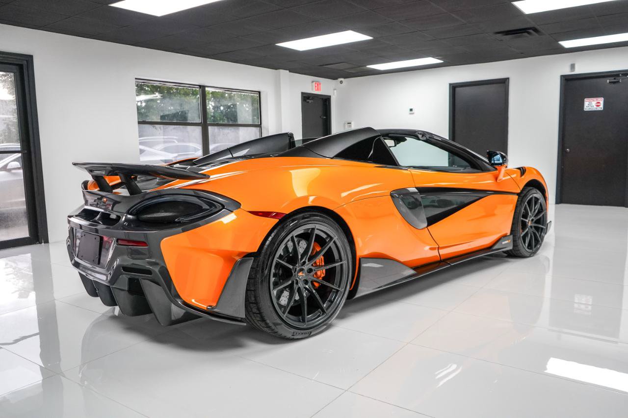 Used 2020 McLaren 600LT Spider photo 6