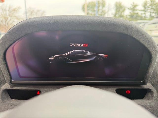 Used 2018 McLaren 720S photo 19