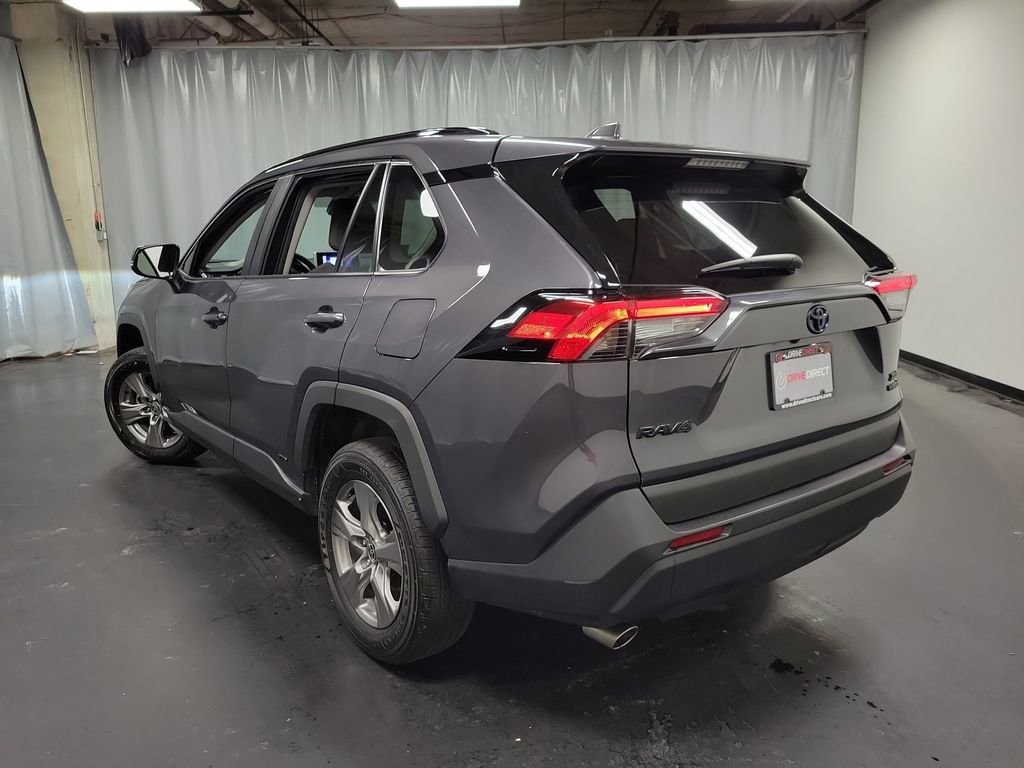 2024 Toyota Rav4 XLE