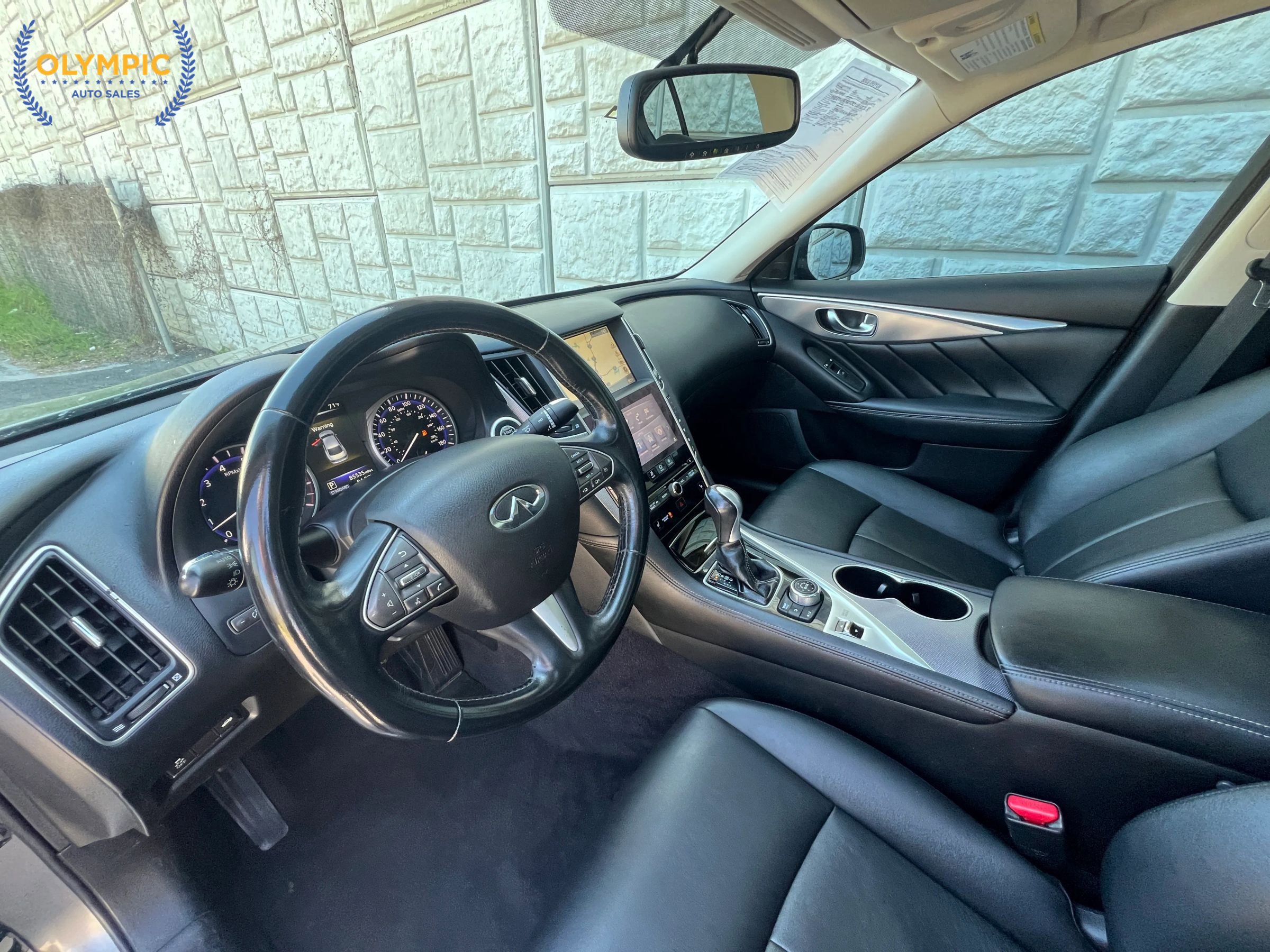2014 INFINITI Q50 Premium
