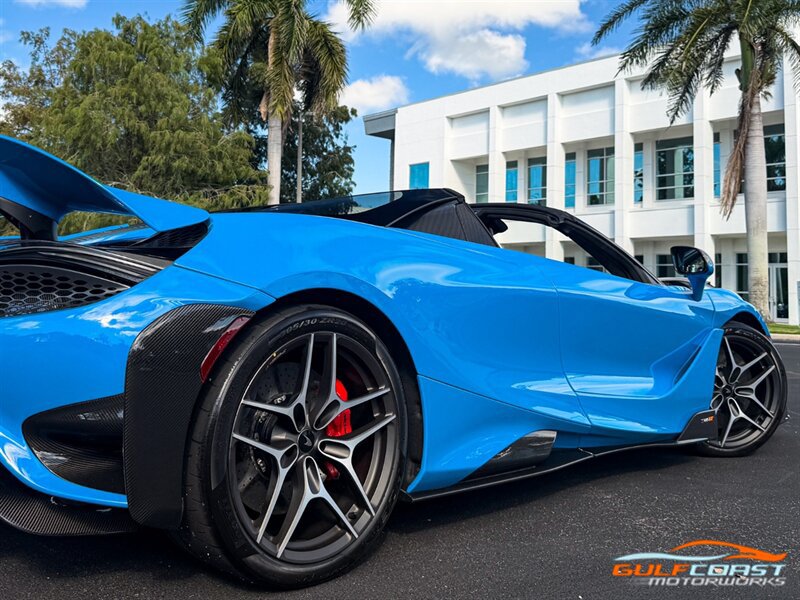 Used 2022 McLaren 765LT photo 62