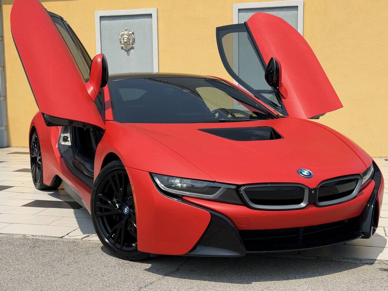 Used 2017 BMW i8