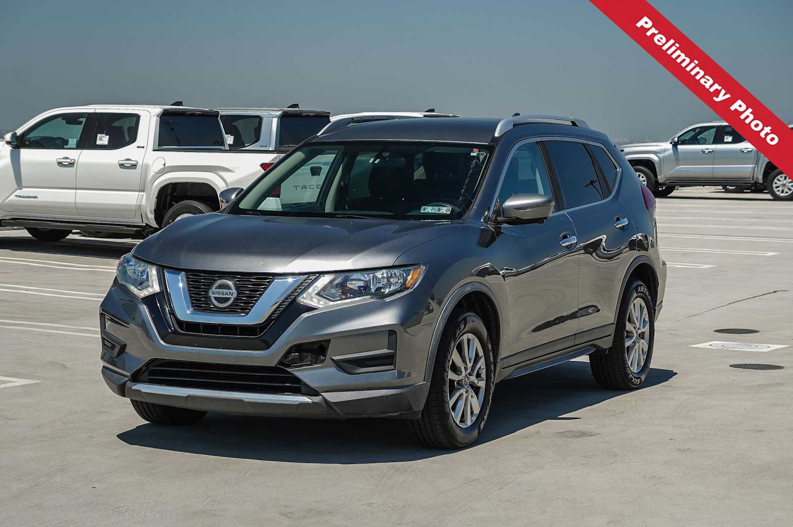 Used 2018 Nissan Rogue SV w/ Premium Package