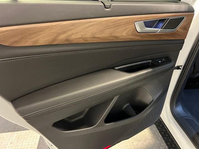 2024 Volkswagen Atlas SE