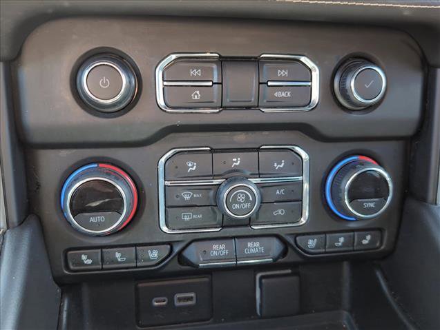 2022 Chevrolet Suburban Premier