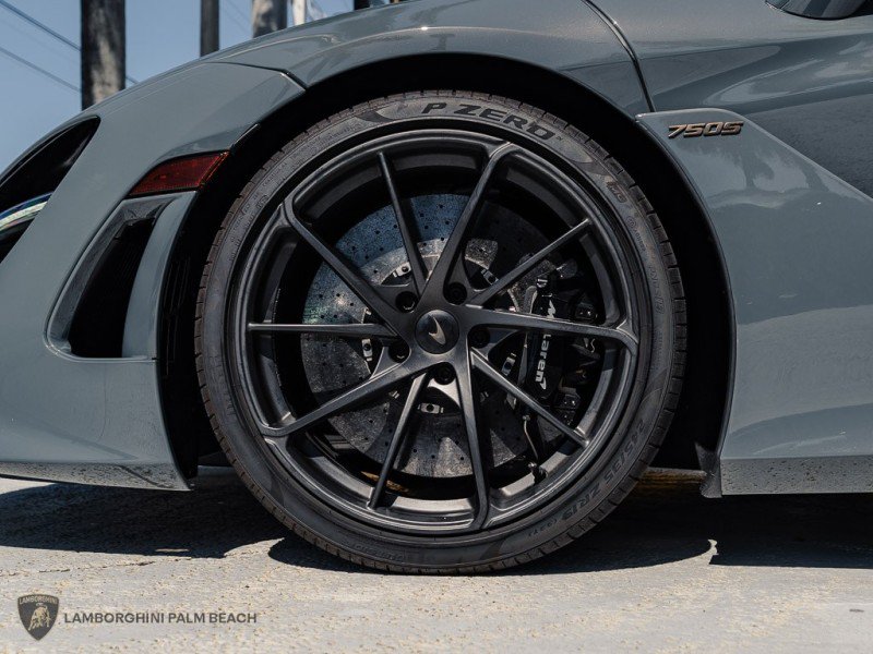 Used 2026 McLaren 750S photo 34