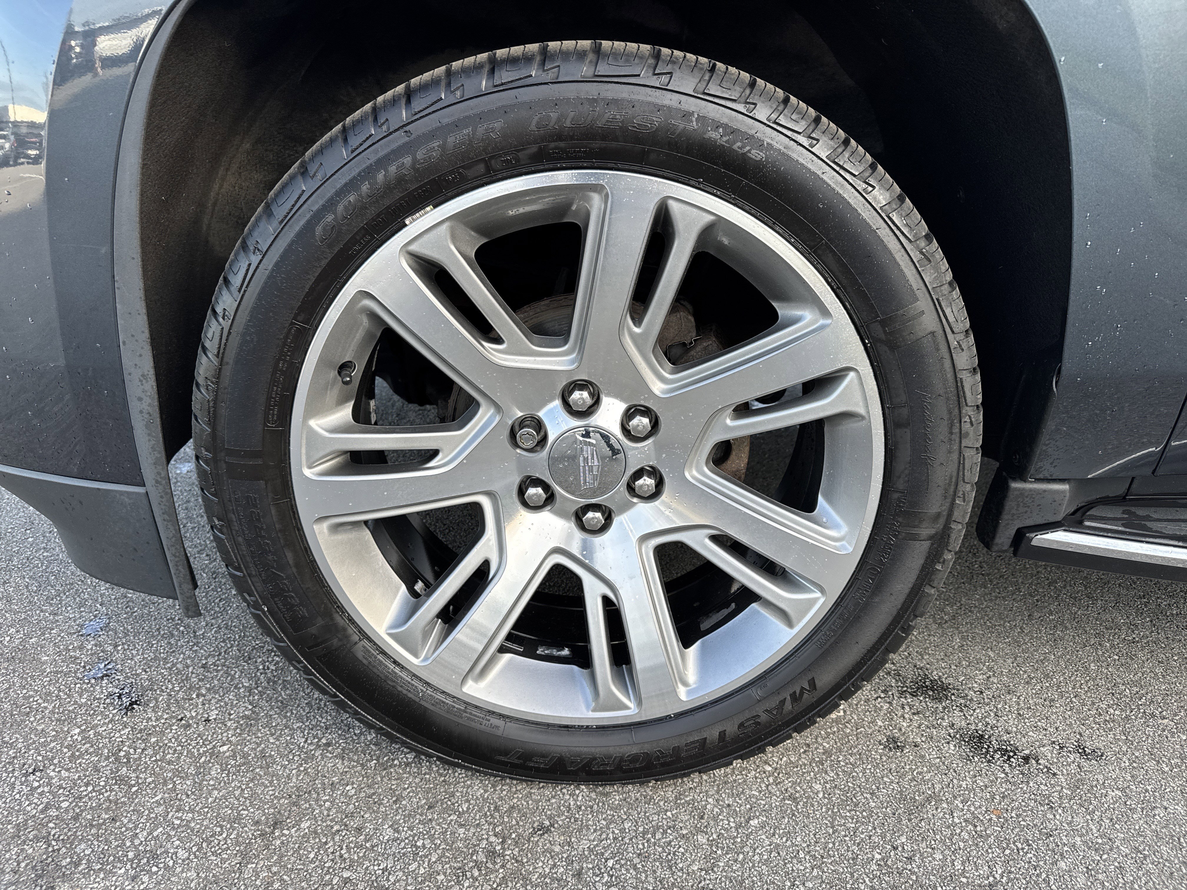 2020 Cadillac Escalade Luxury