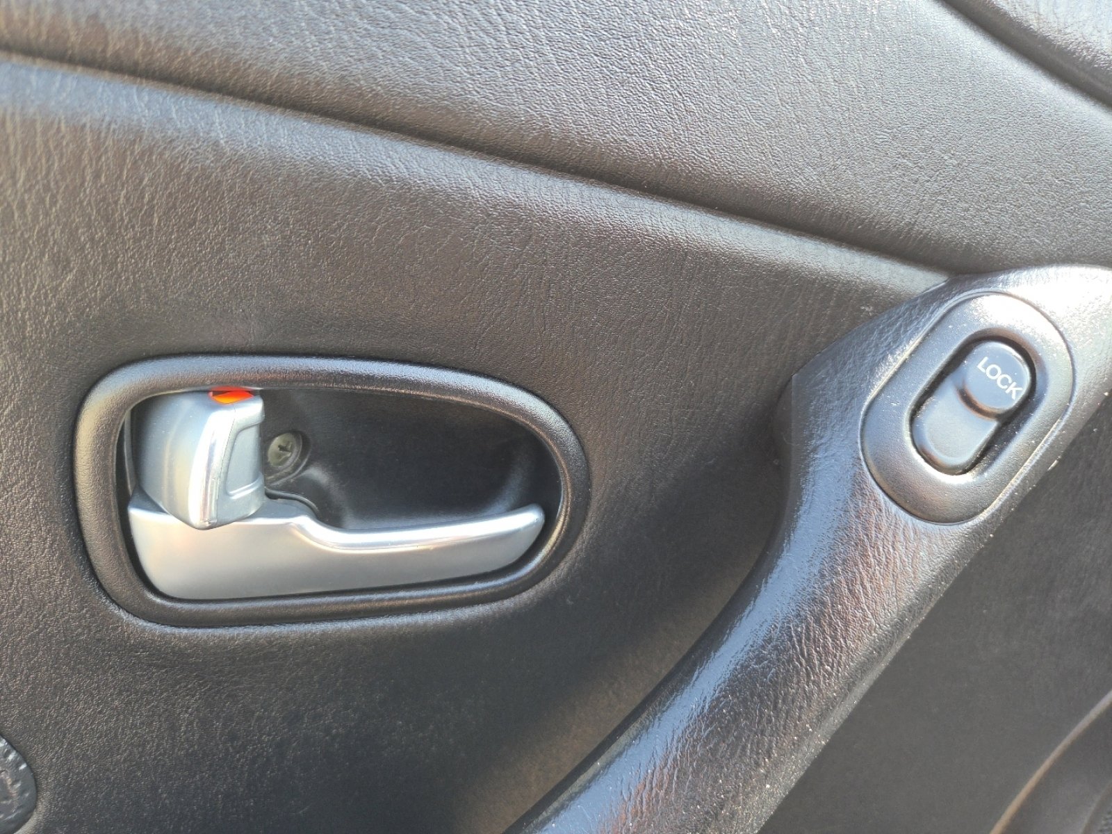 2003 MAZDA MX-5 Miata