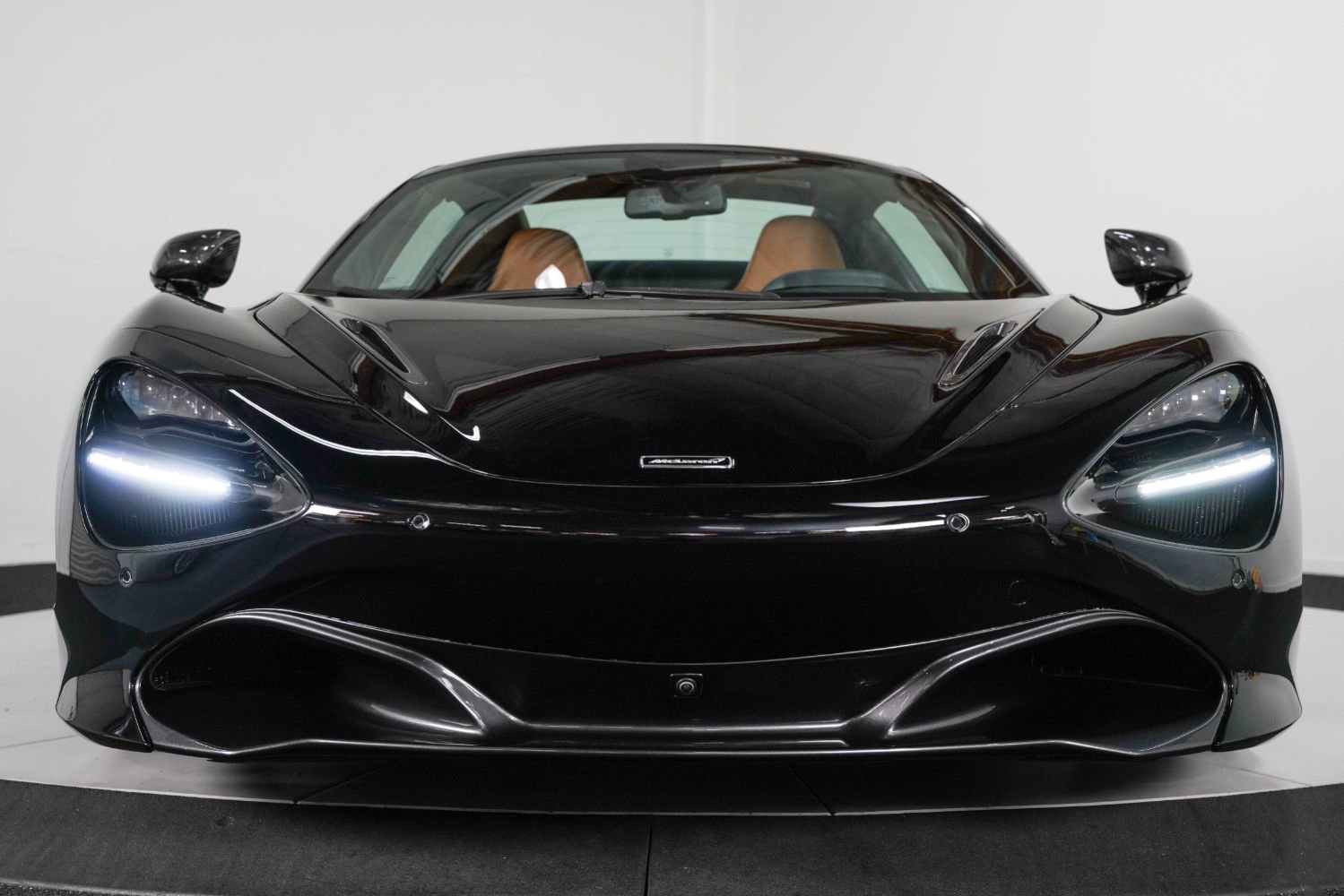 Used 2020 McLaren 720S Luxury photo 16