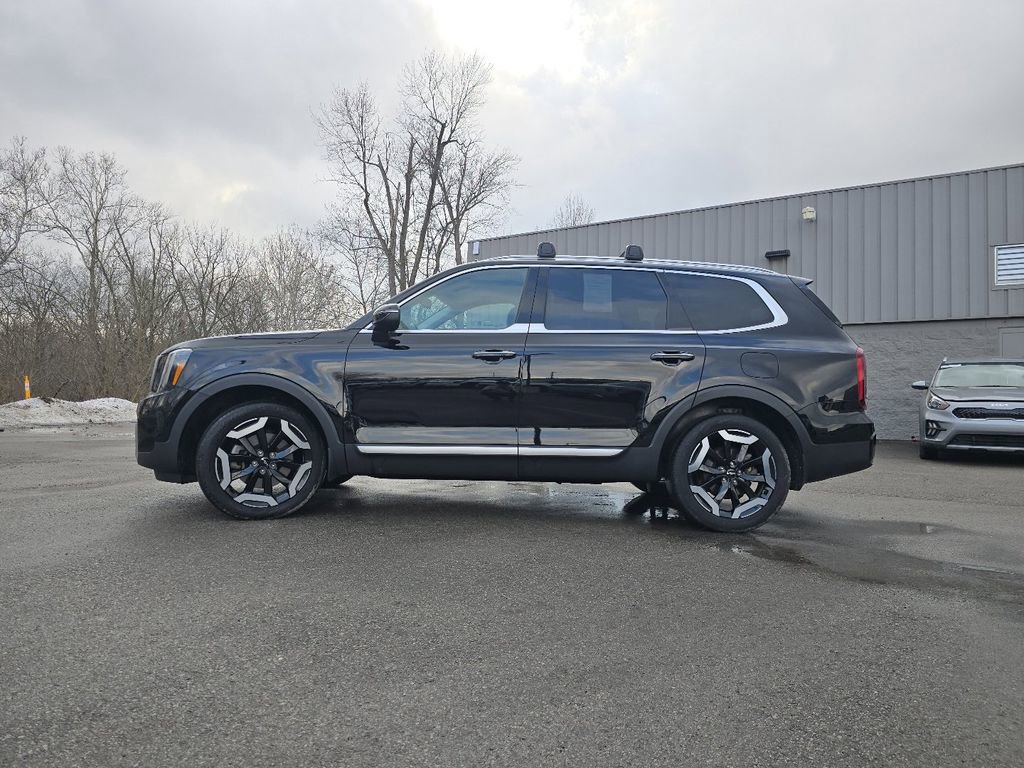 2023 Kia Telluride S