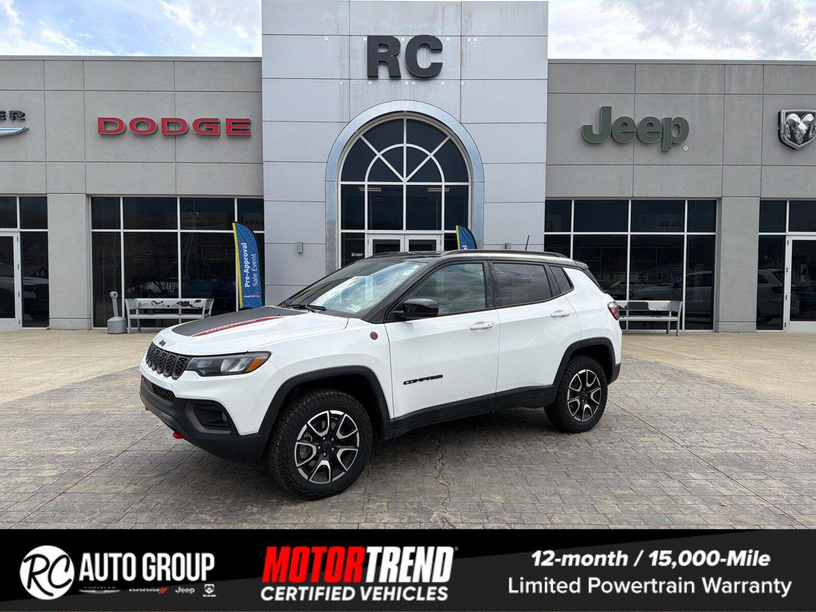 Used 2025 Jeep Compass Trailhawk