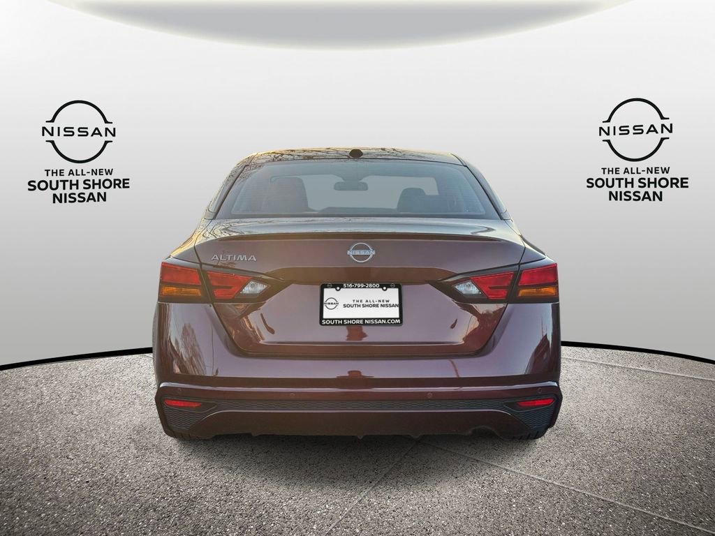 2025 Nissan Altima 2.5 SV