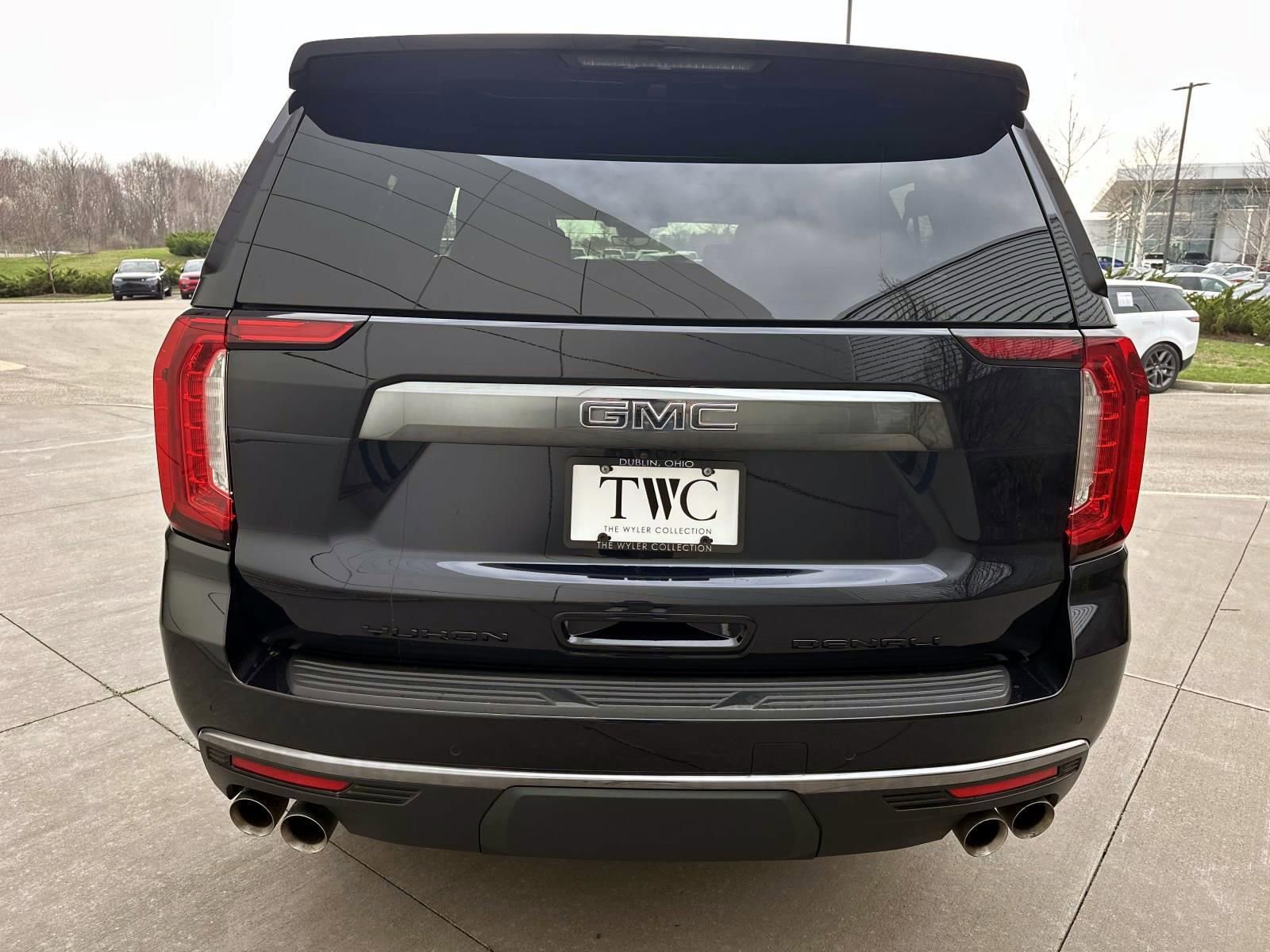 2023 GMC Yukon XL Denali Ultimate