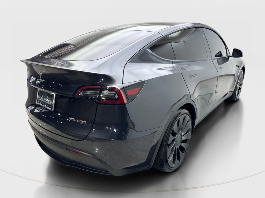 2024 Tesla Model Y Performance