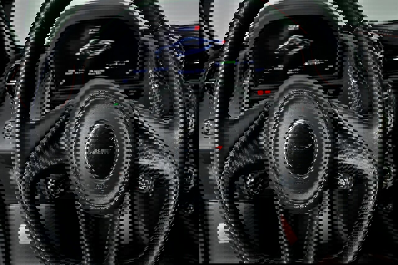 Used 2018 McLaren 720S Performance photo 28