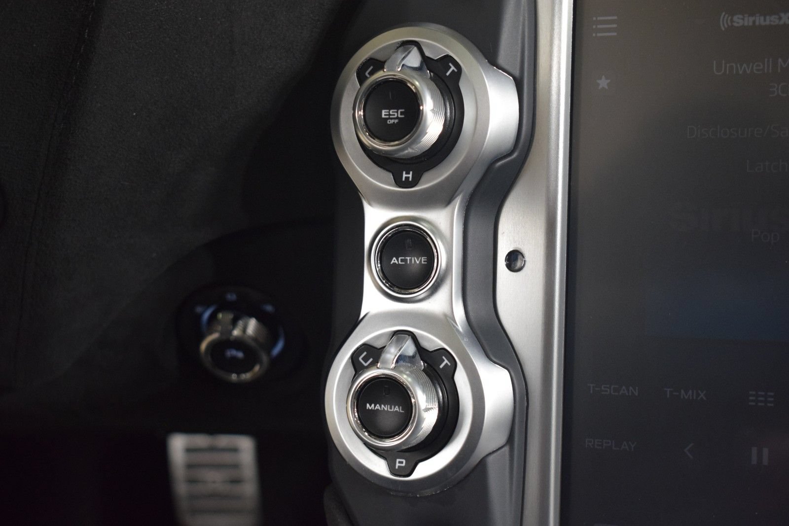 Used 2020 McLaren 720S Performance photo 32
