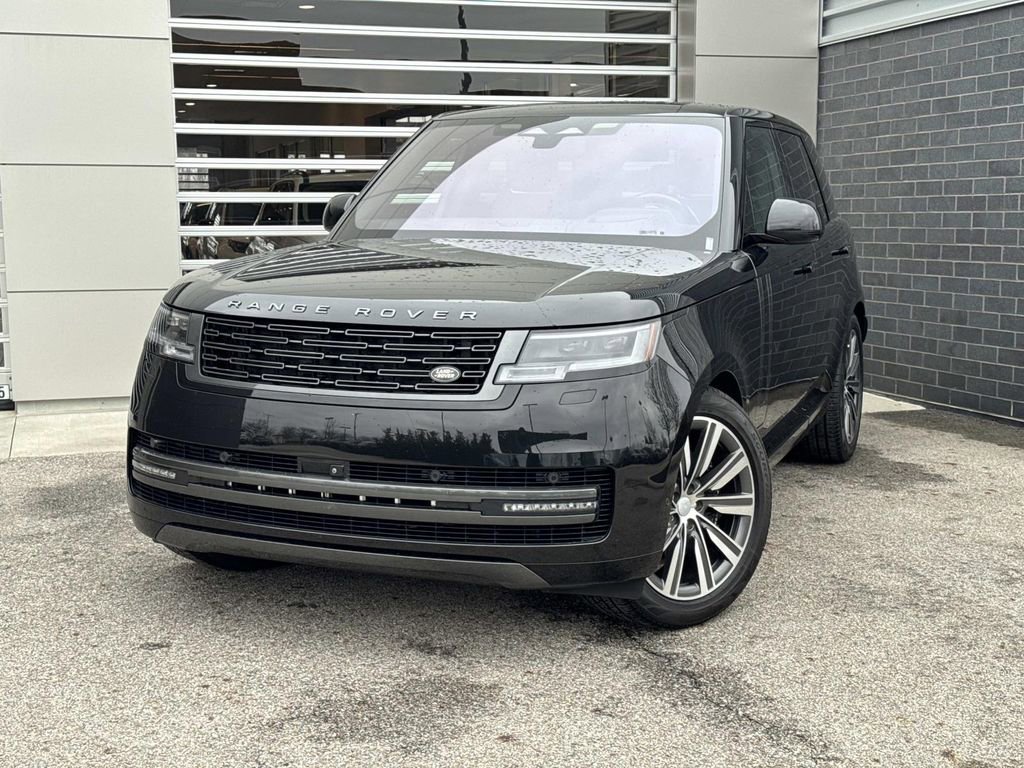 2023 Land Rover Range Rover SE