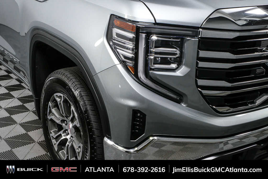 2025 GMC Sierra 1500 SLT