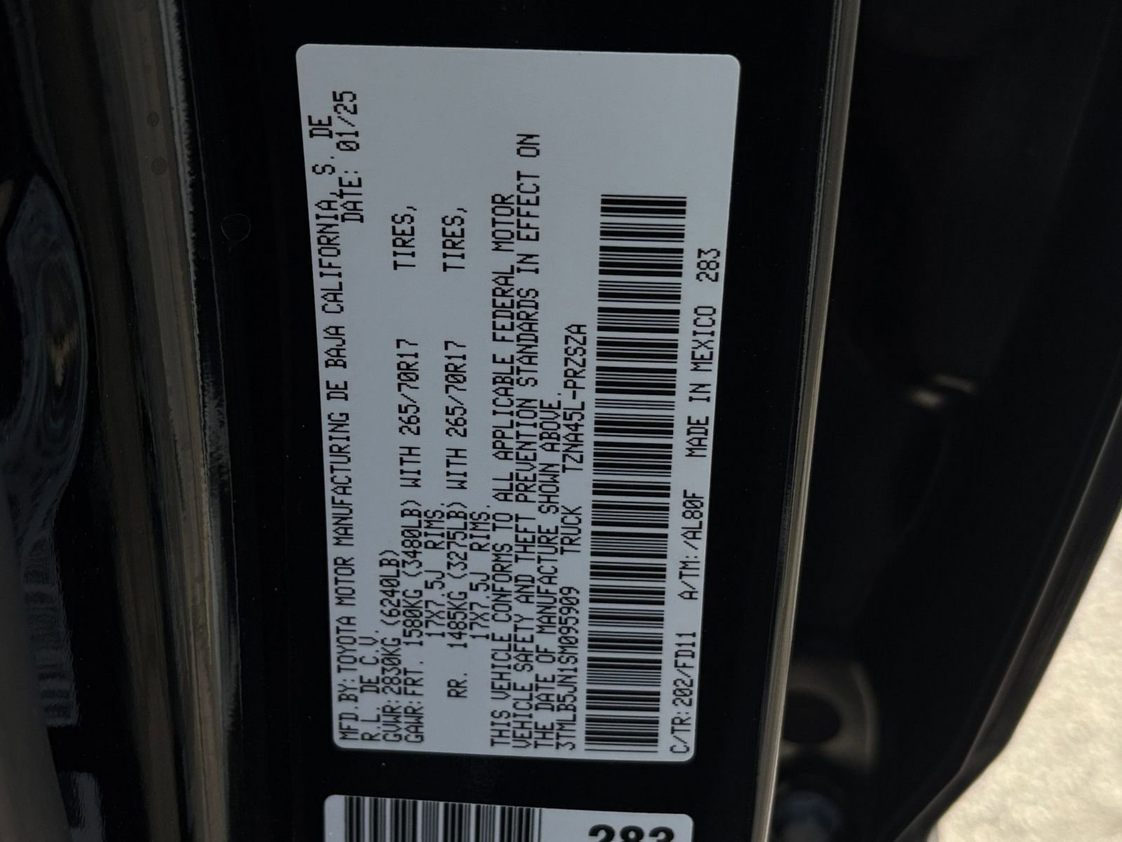 2025 Toyota Tacoma TRD Off-Road