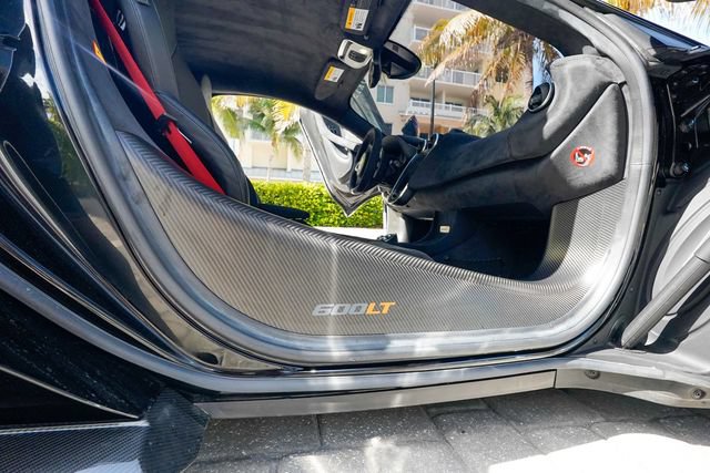 Used 2019 McLaren 600LT photo 90