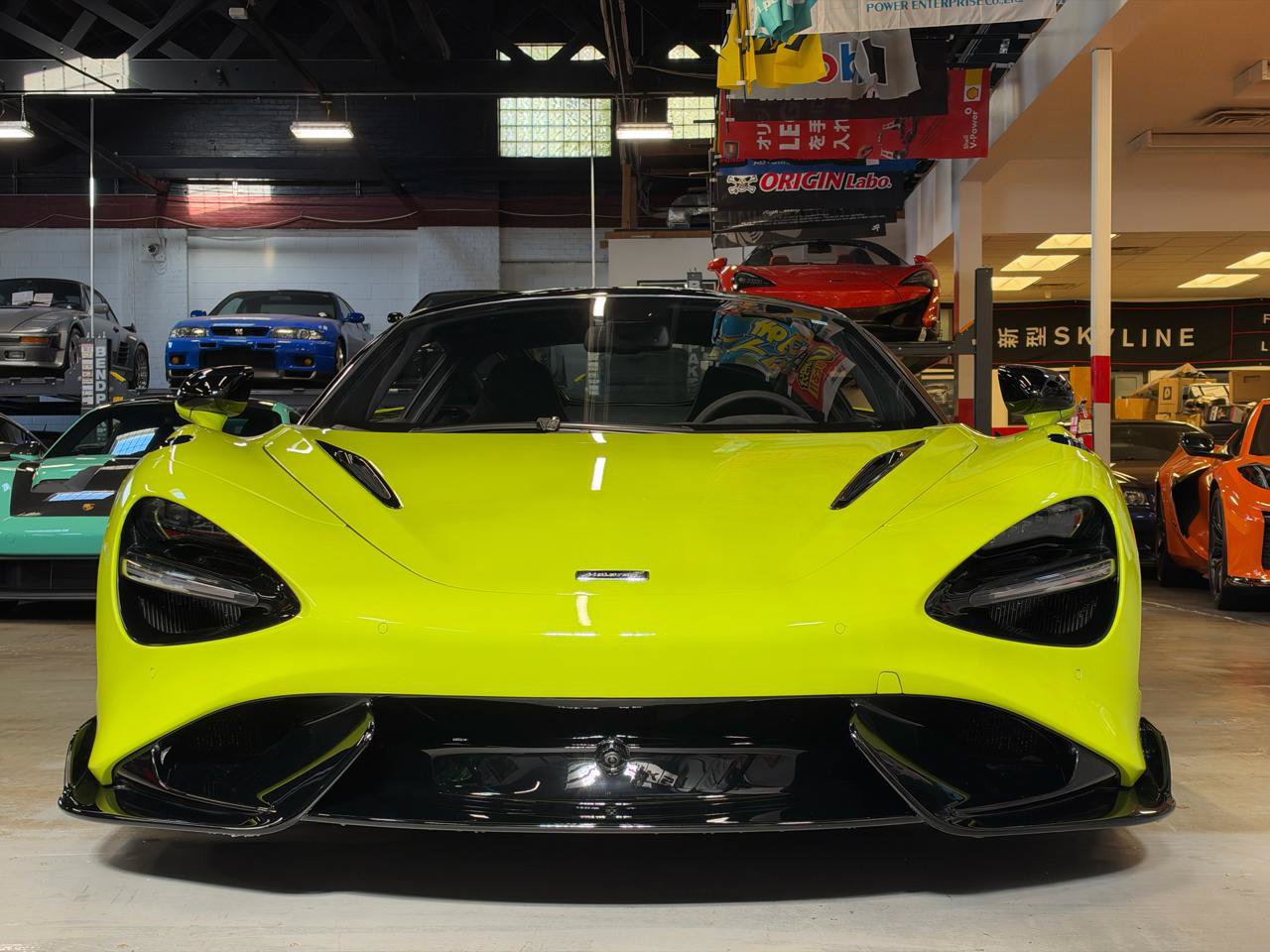 Used 2021 McLaren 765LT photo 3