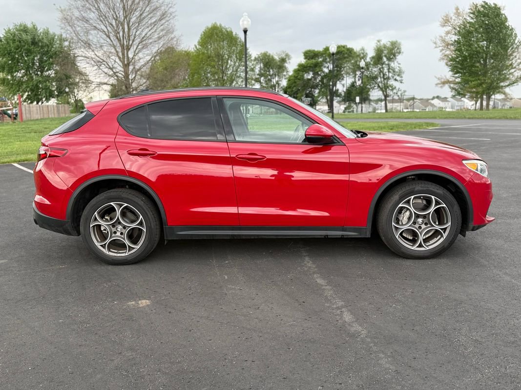 2022 Alfa Romeo Stelvio Sprint