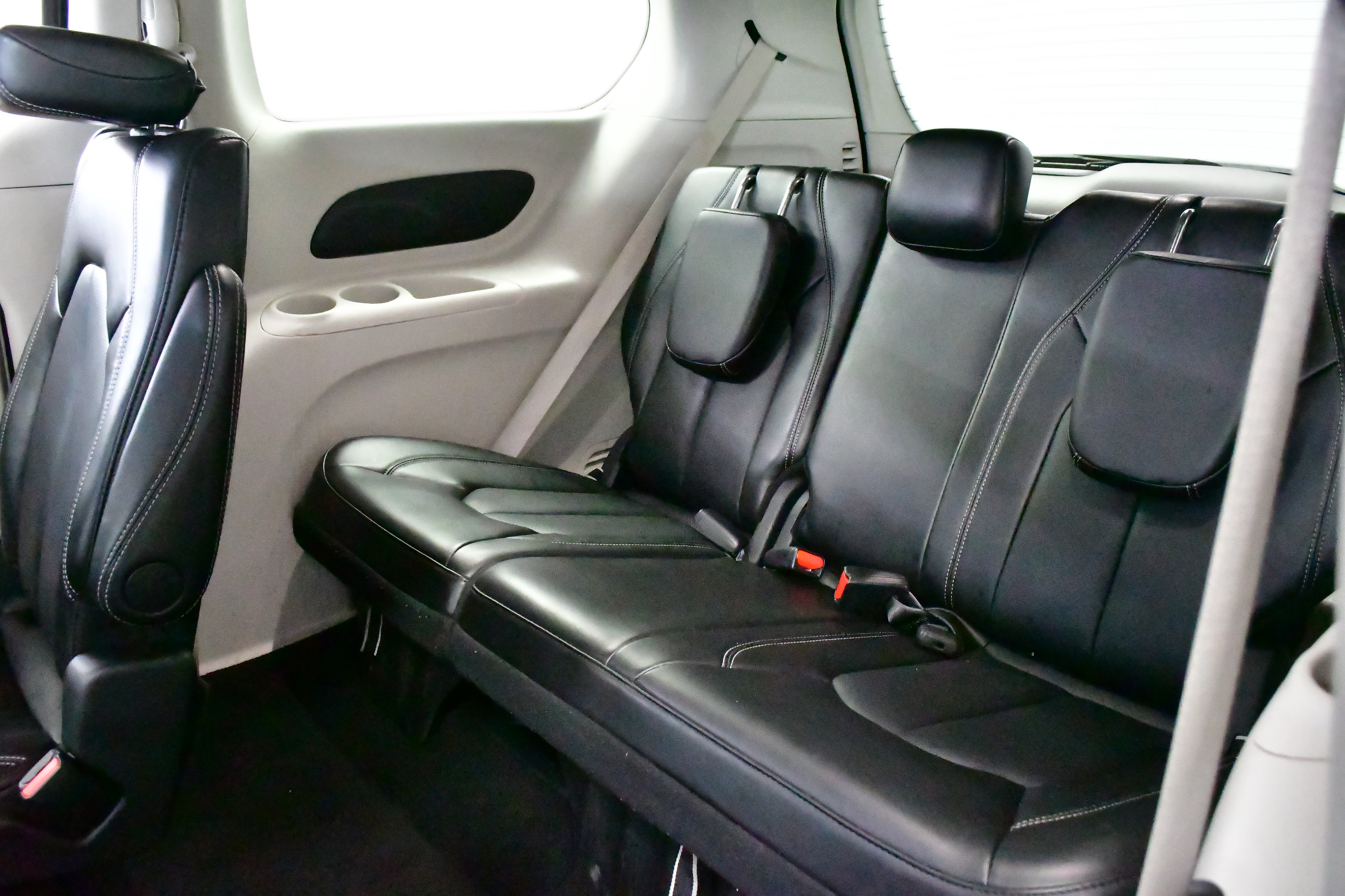 2024 Chrysler Pacifica Touring-L