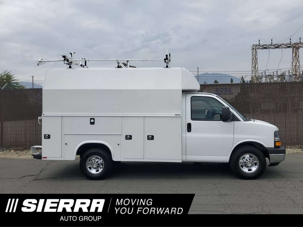 Used 2024 Chevrolet Express 3500 w/ Power Convenience Package