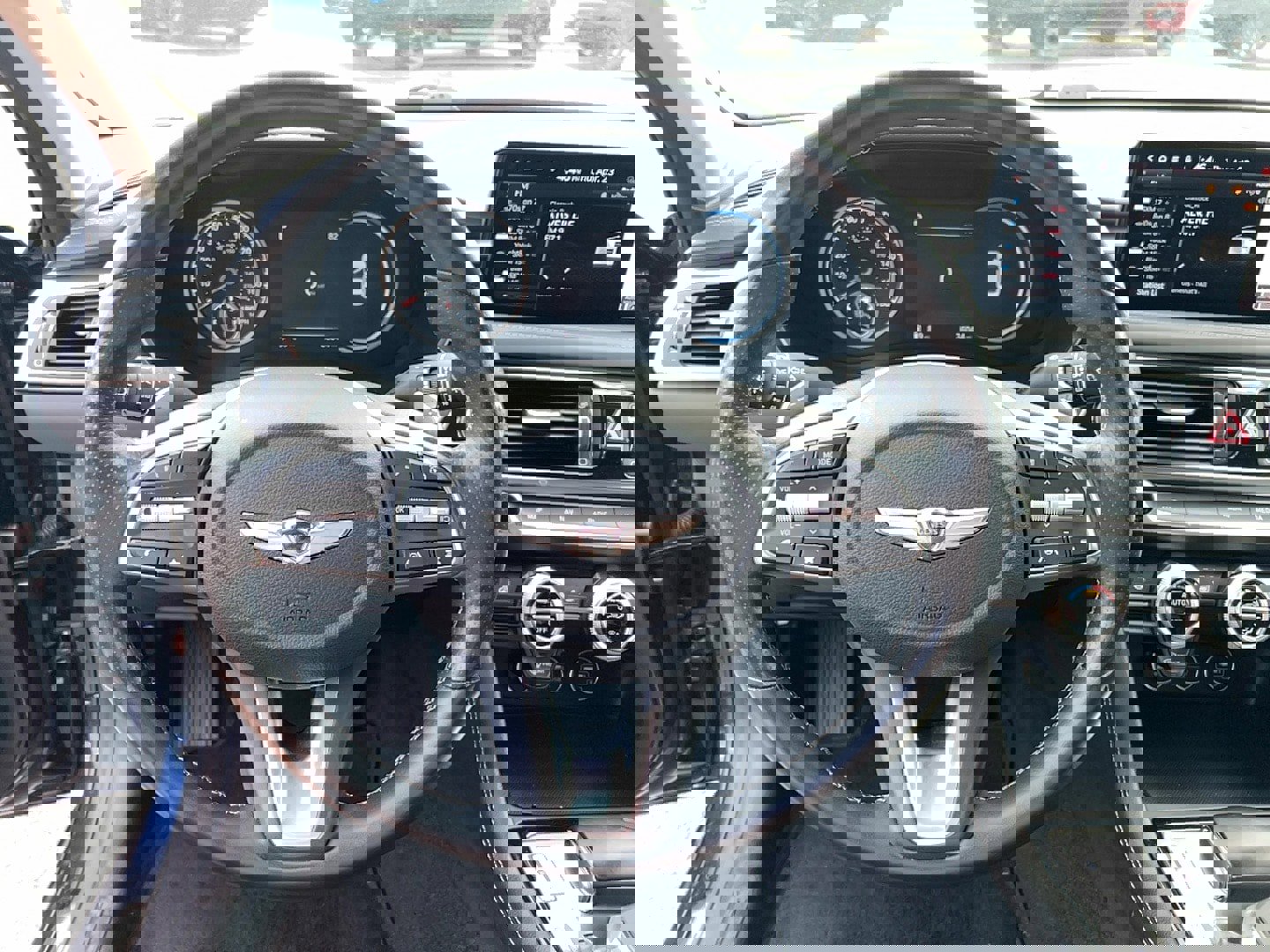 2023 Genesis G70 2.0T