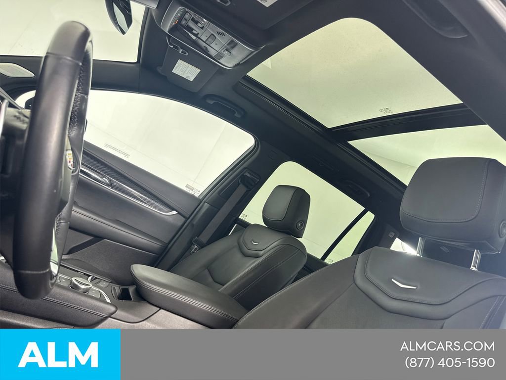 2024 Cadillac XT6 Sport