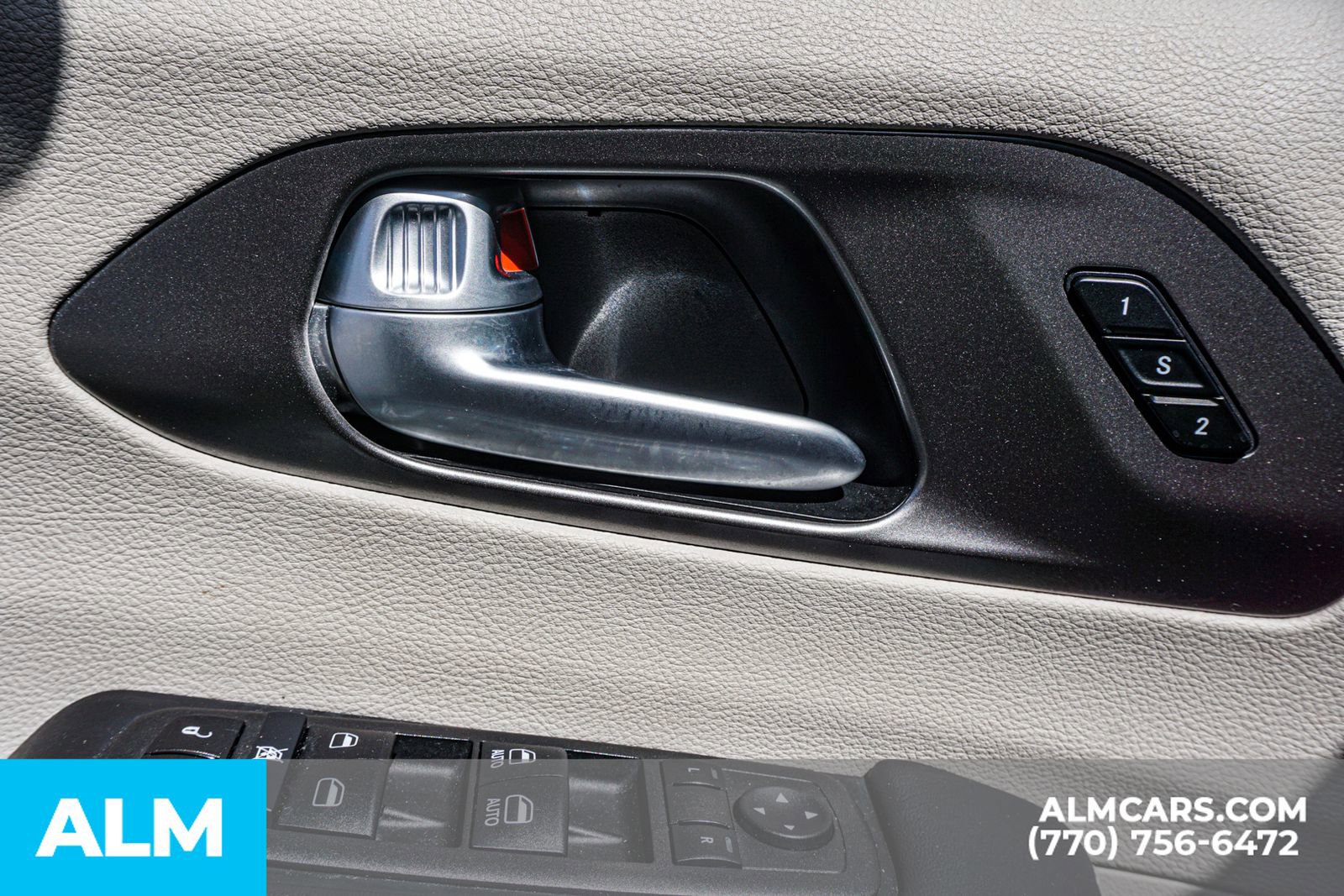 2024 Chrysler Pacifica Touring-L