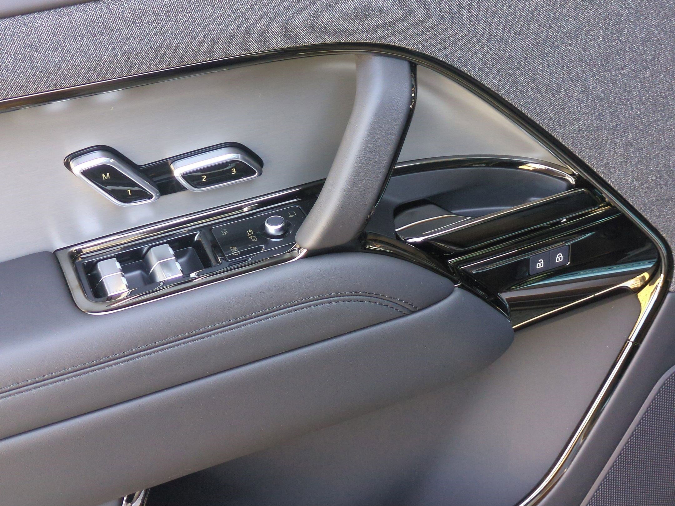 2026 Land Rover Range Rover Sport Dynamic SE