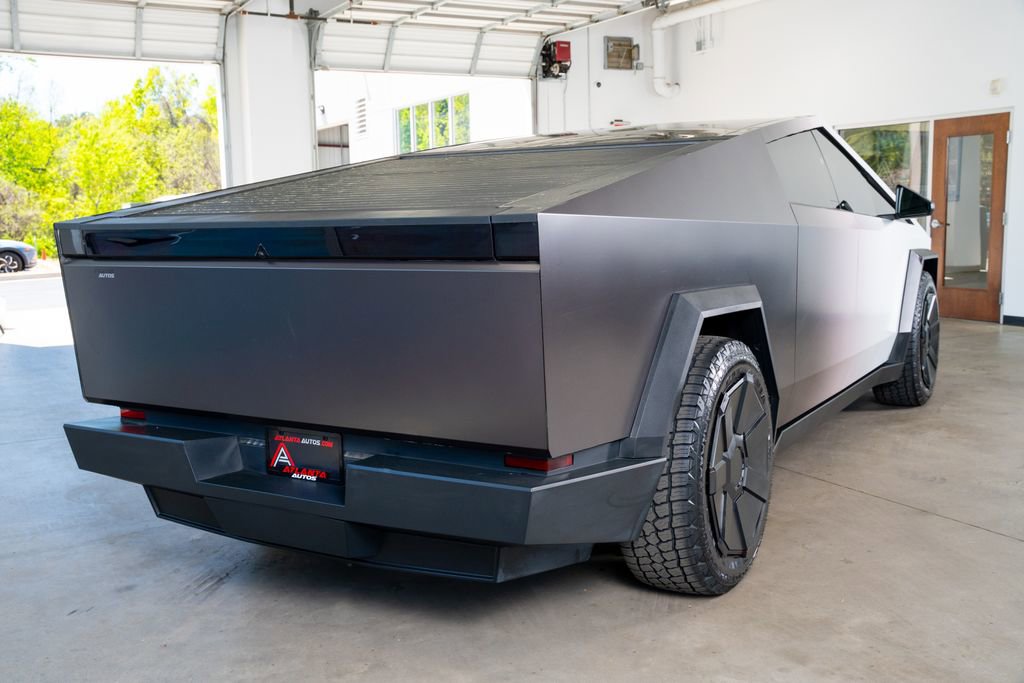 2024 Tesla Cybertruck AWD Crew Cab