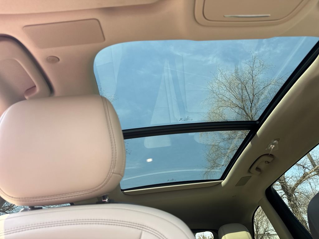 2025 Lincoln Nautilus Reserve