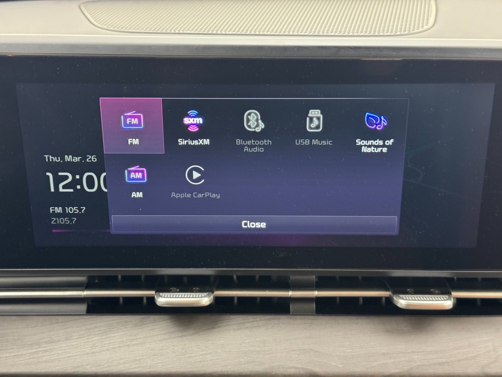 2024 Kia Carnival SX