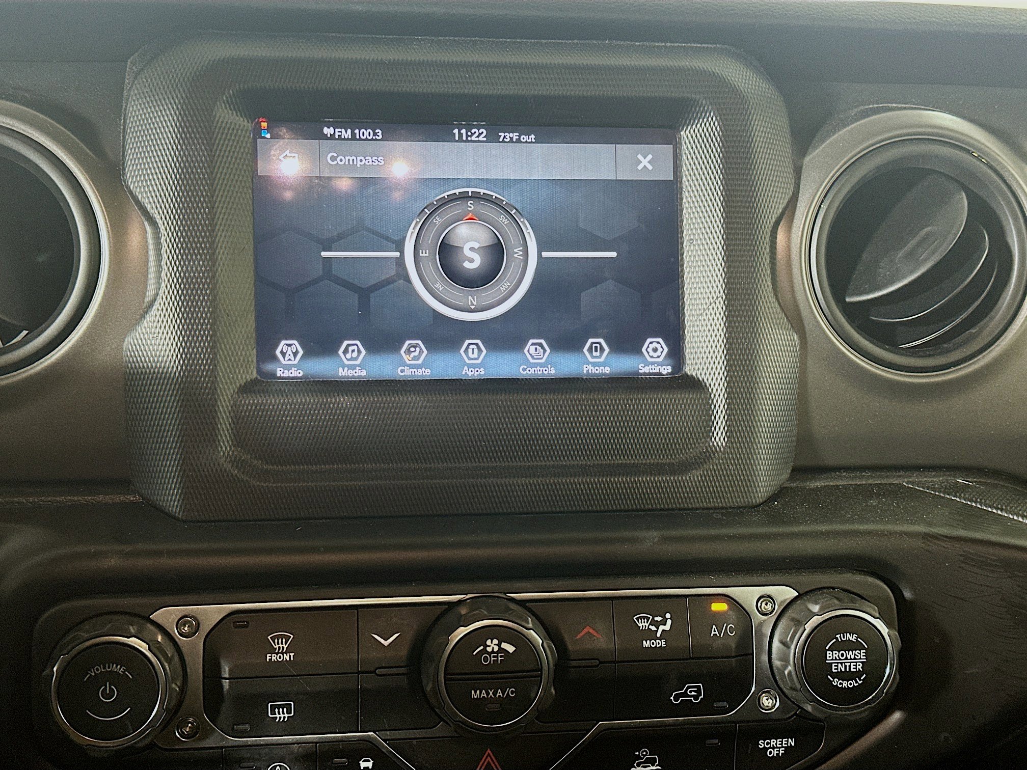 2022 Jeep Wrangler Sport S