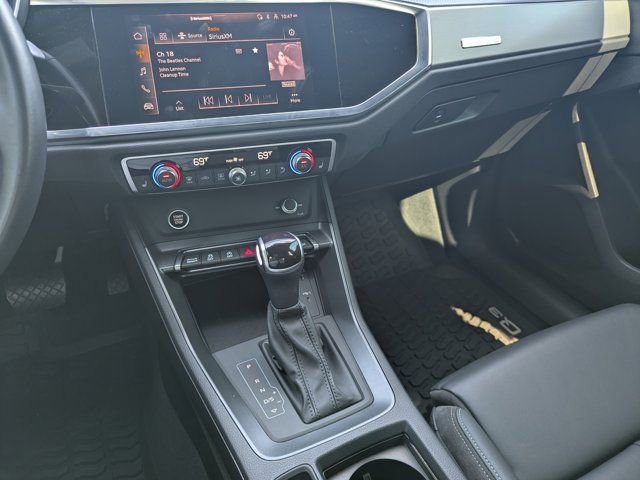 2022 Audi Q3 2.0T Premium