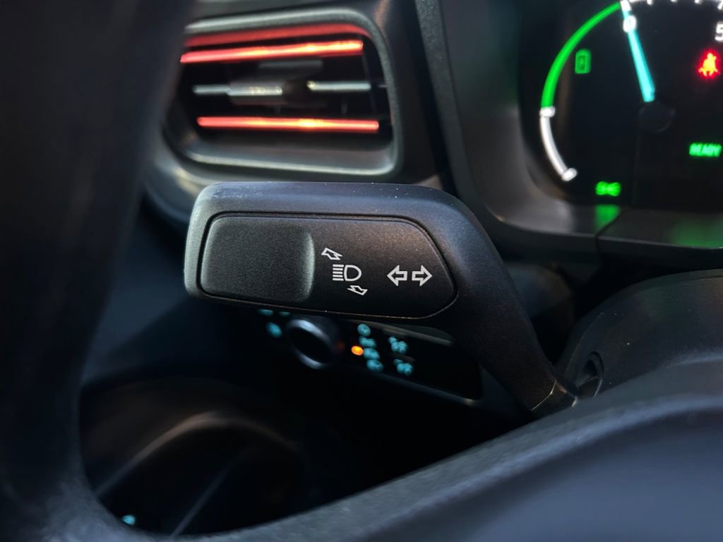 2024 Ford Maverick XL