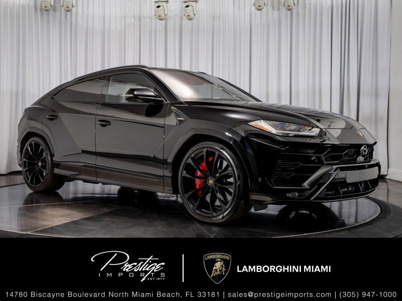 Used 2022 Lamborghini Urus