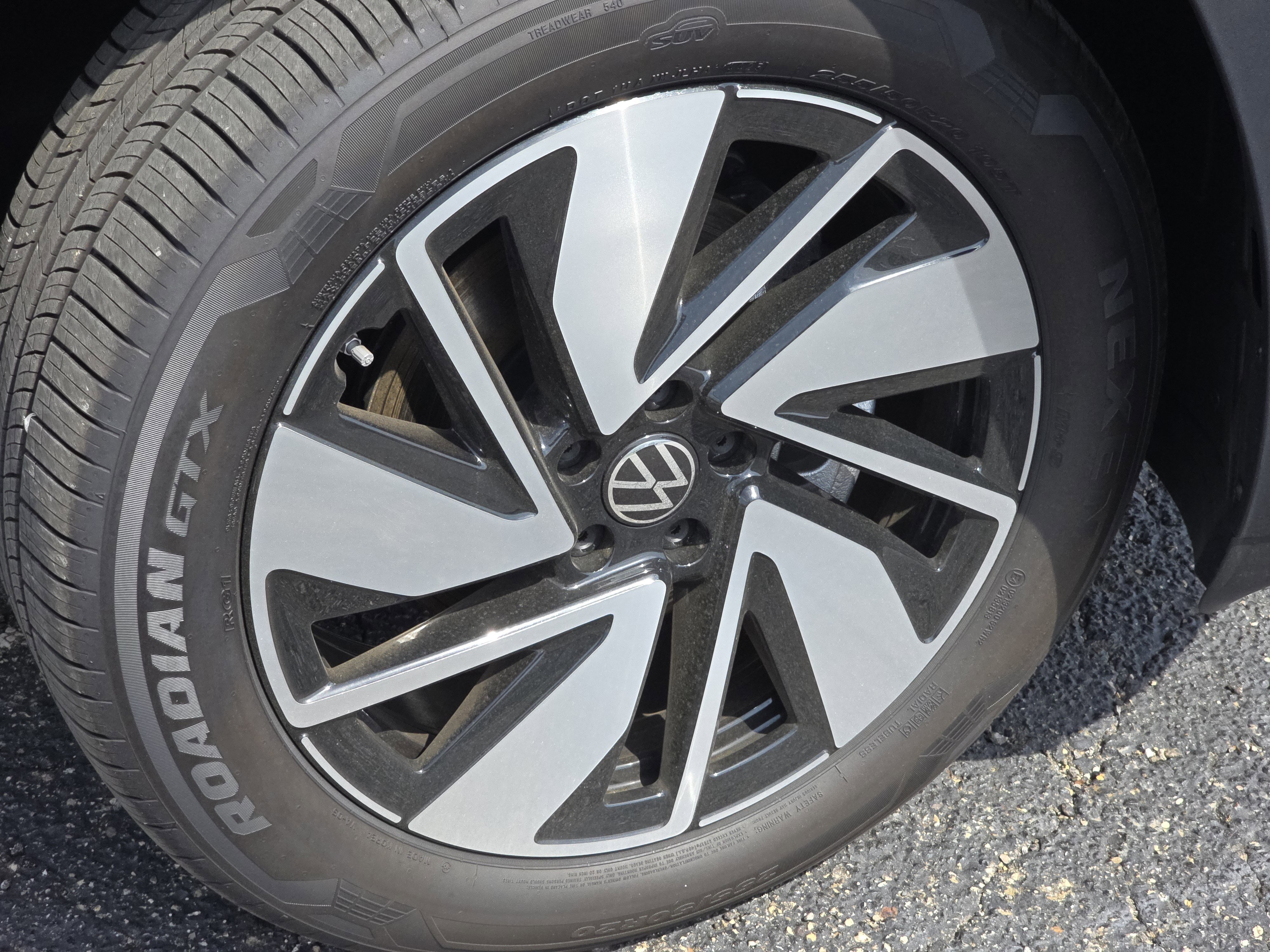 2026 Volkswagen Atlas SE