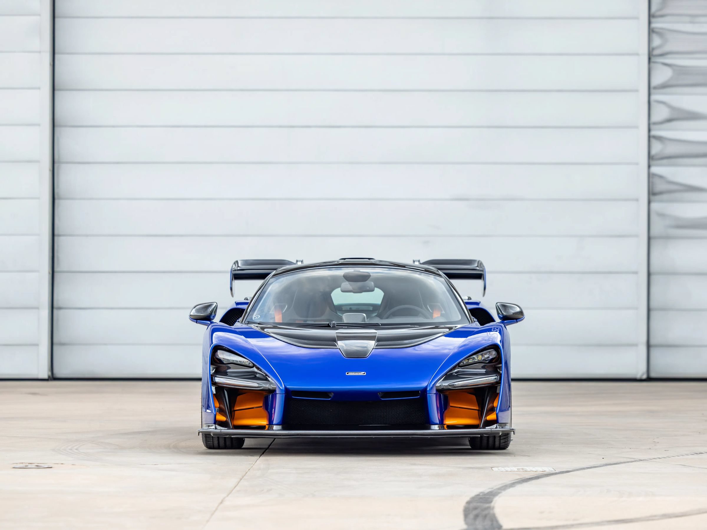 Used 2019 McLaren Senna photo 3