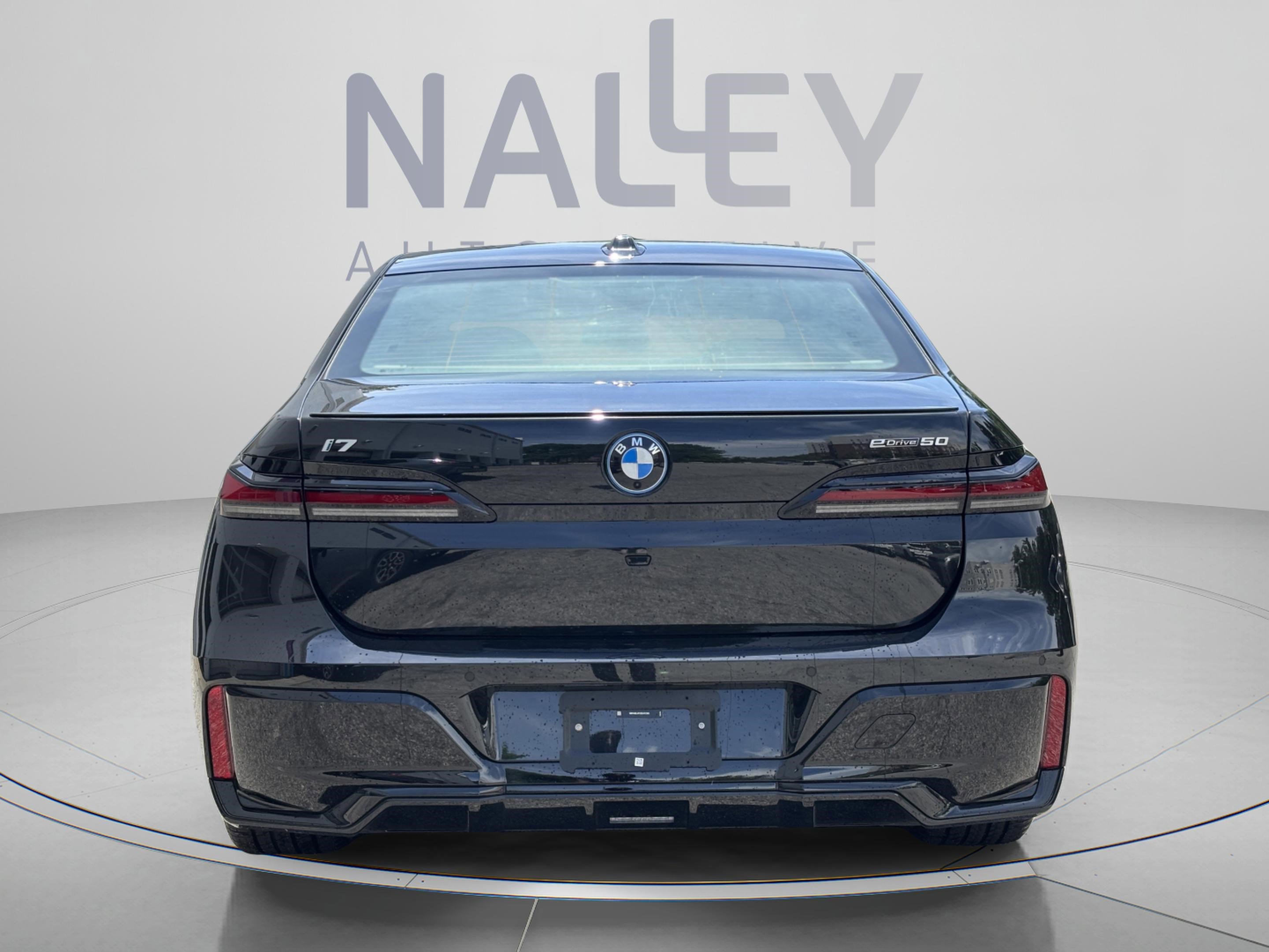 2025 BMW i7 eDrive50