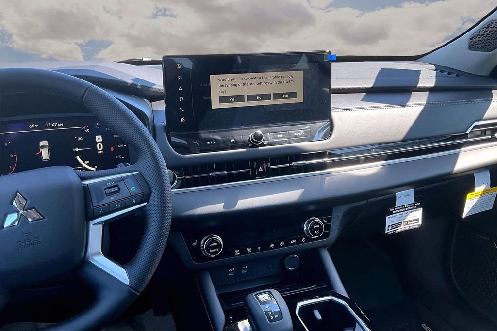 2026 Mitsubishi Outlander FWD