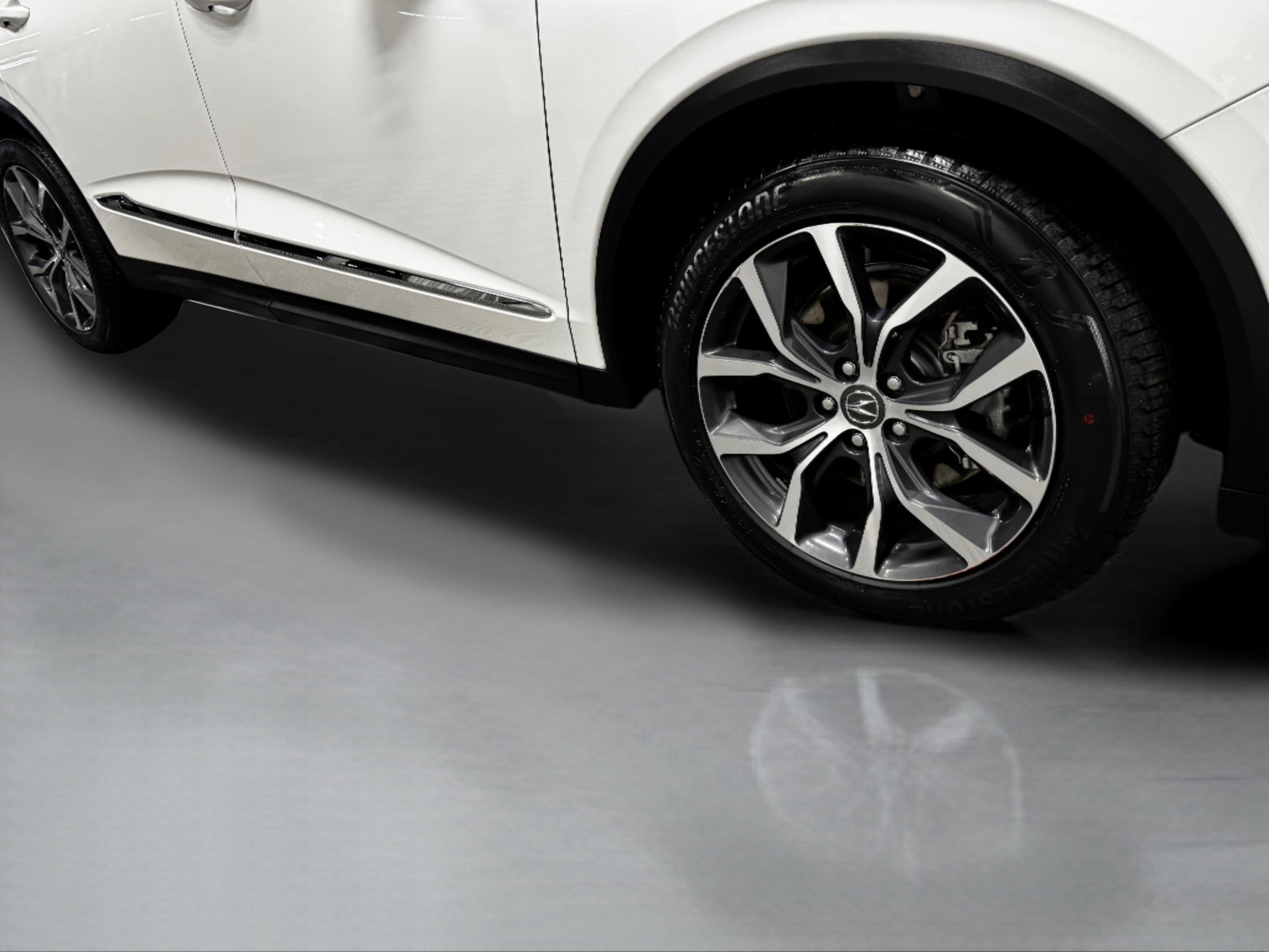 2023 Acura MDX FWD w/ Technology Package