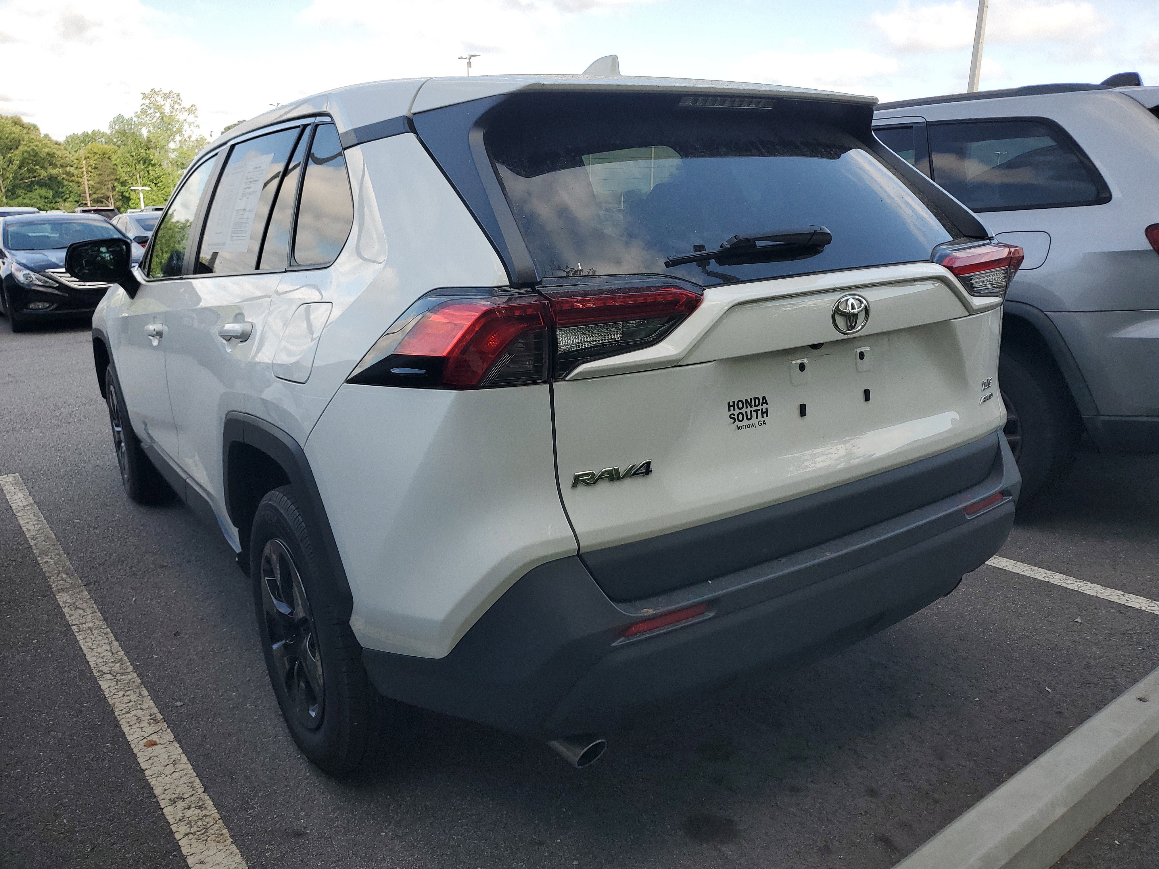 2024 Toyota Rav4 LE