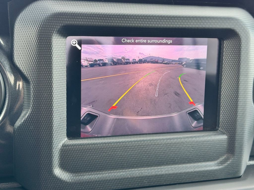 2022 Jeep Gladiator Sport